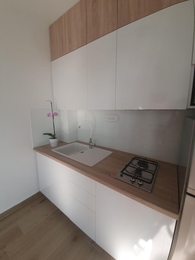Apartmani Starigrad Paklenica - Danijel Esterno foto