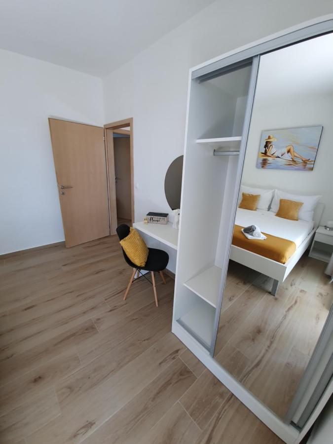Apartmani Starigrad Paklenica - Danijel Esterno foto