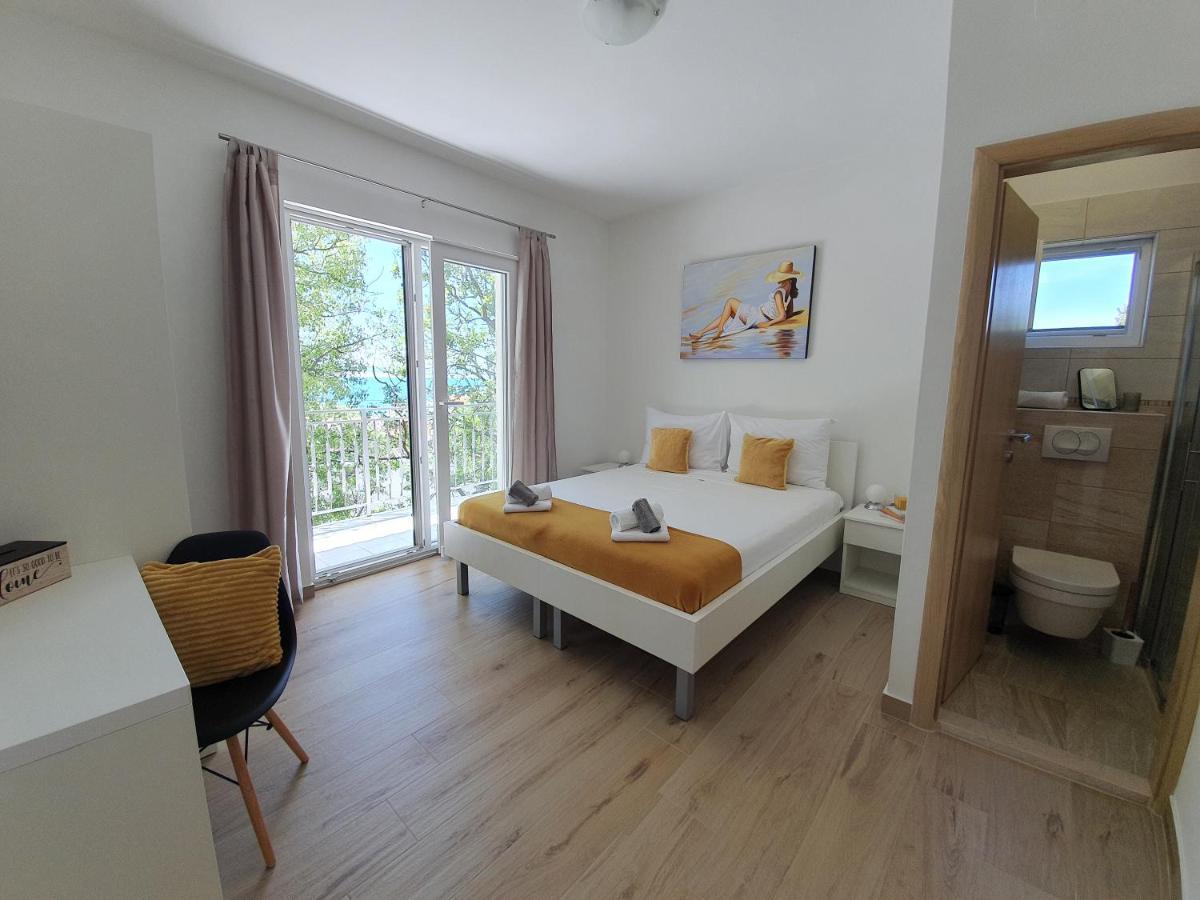 Apartmani Starigrad Paklenica - Danijel Esterno foto