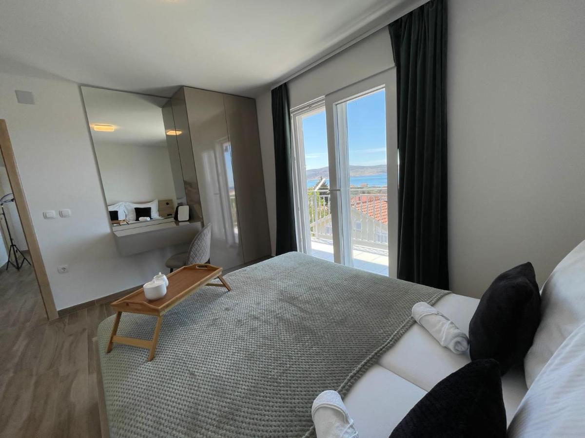 Apartmani Starigrad Paklenica - Danijel Esterno foto