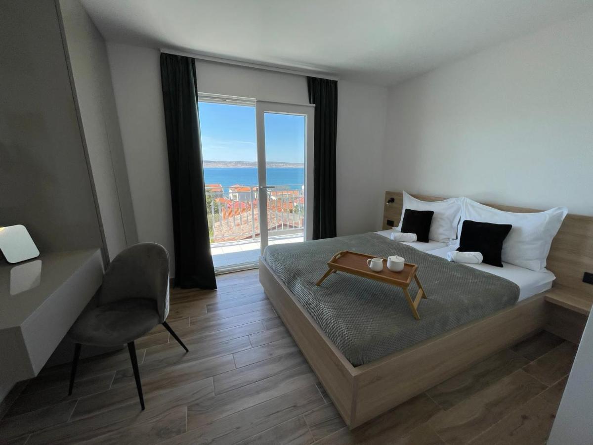 Apartmani Starigrad Paklenica - Danijel Esterno foto